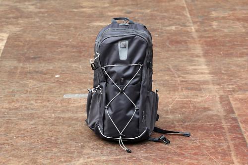 altura waterproof backpack